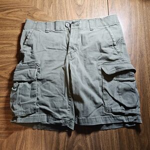 Men's Muted Green Cargo Shorts